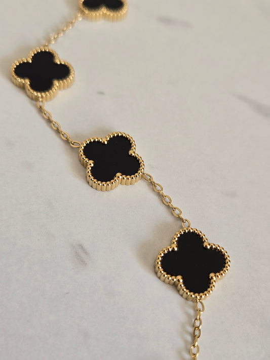 Midnight Clover Chain Bracelet (Gold)