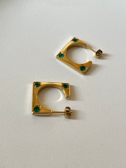 Emerald Studded Square Earrings (Gold)