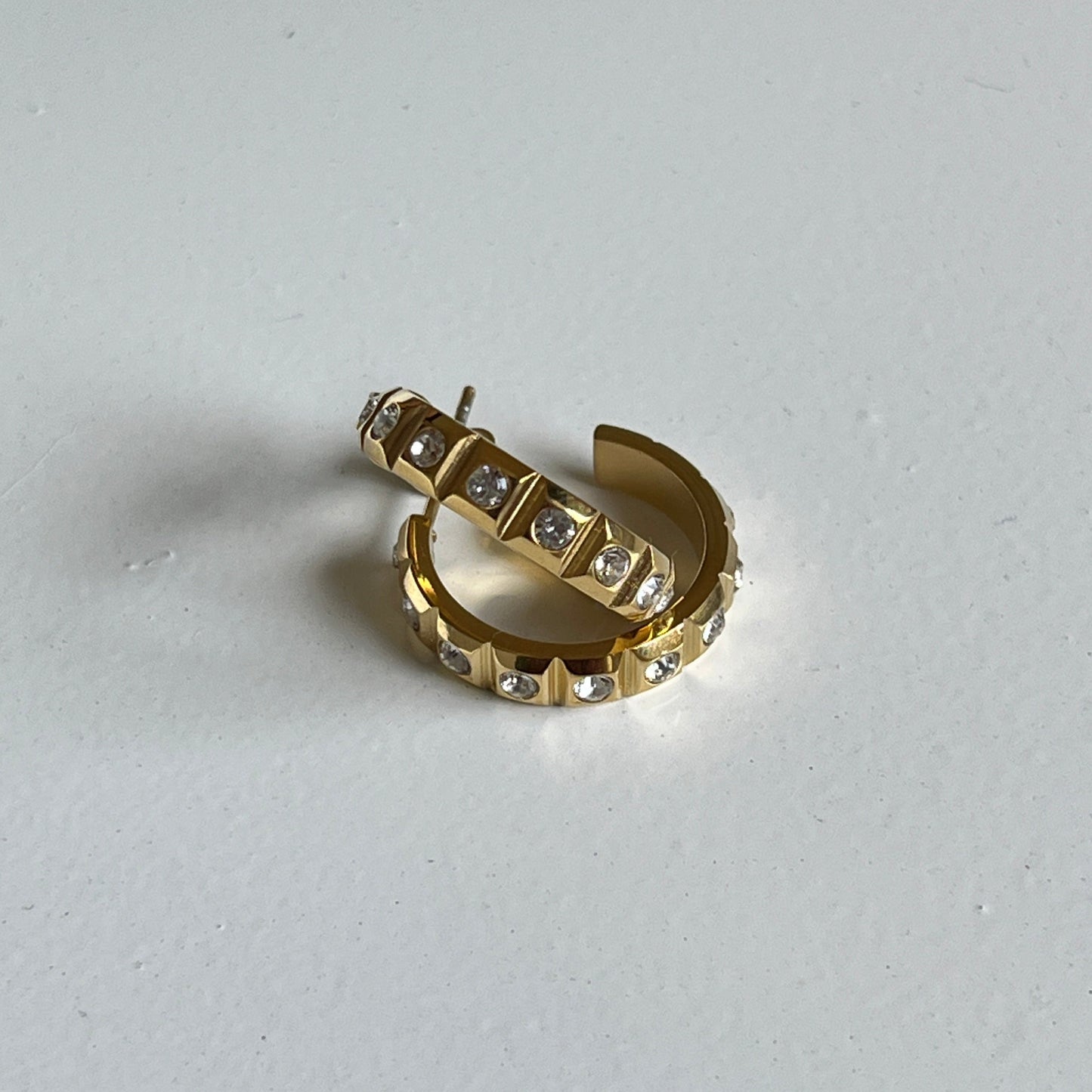 Stud Luxe Hoops Earrings (Gold)