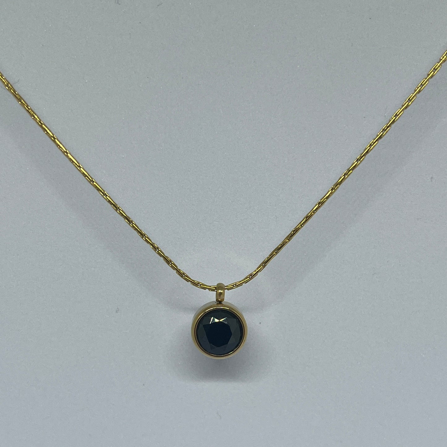 Midnight Sparkle Solitaire Necklace (Gold)