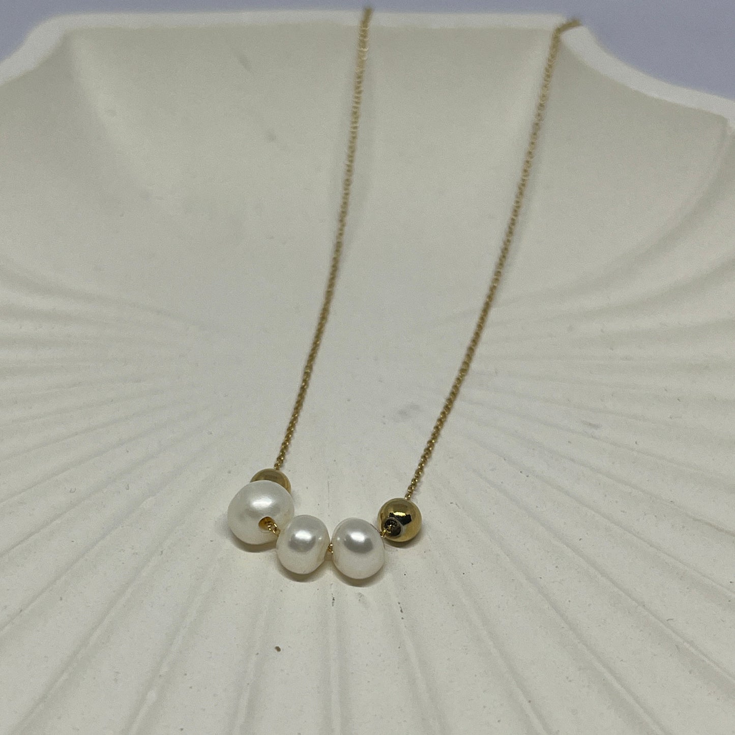 Pearl & Gold Bead Harmony Necklace (Gold)