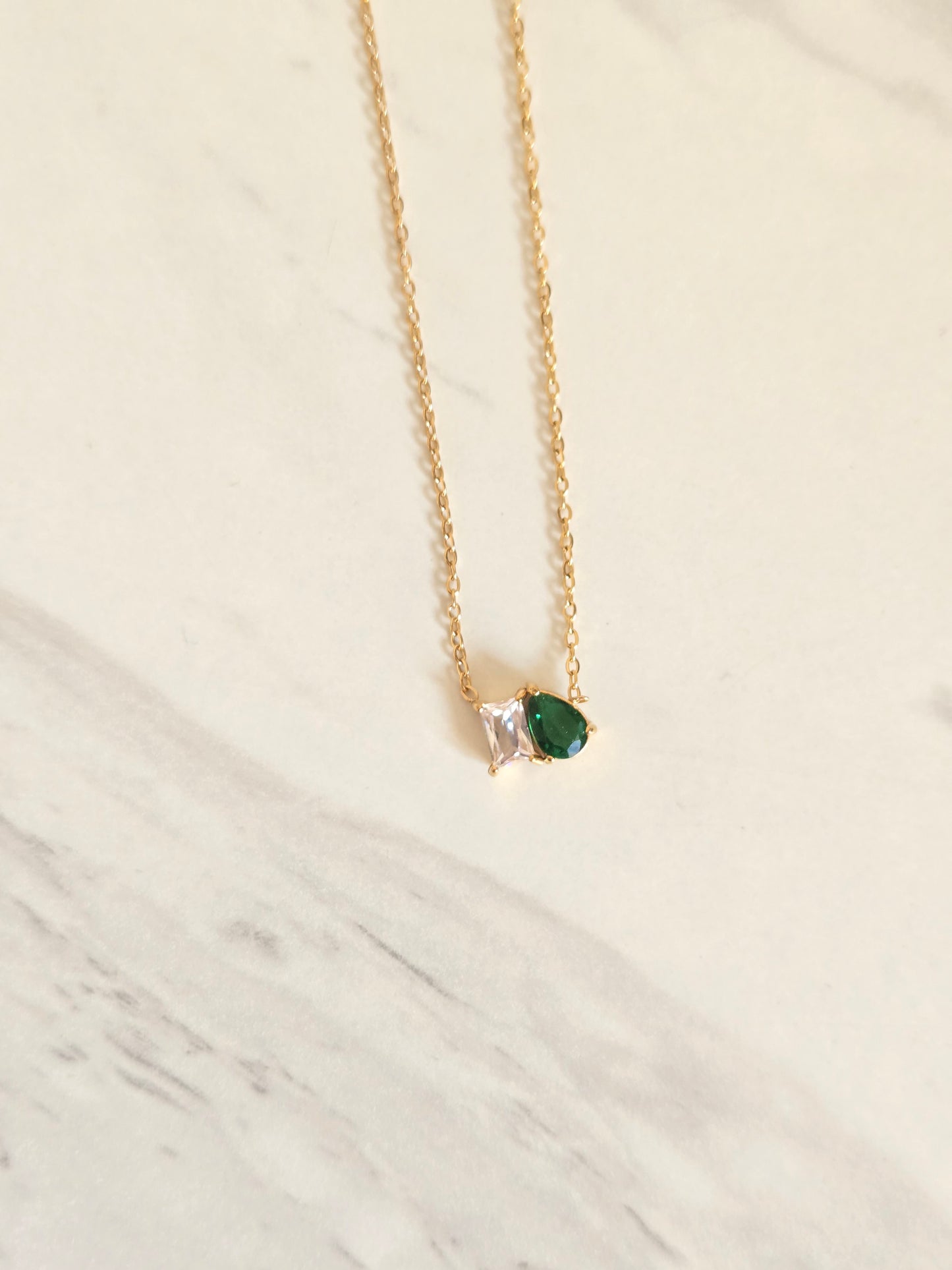 Emerald Duo Crystal Necklace (Gold)