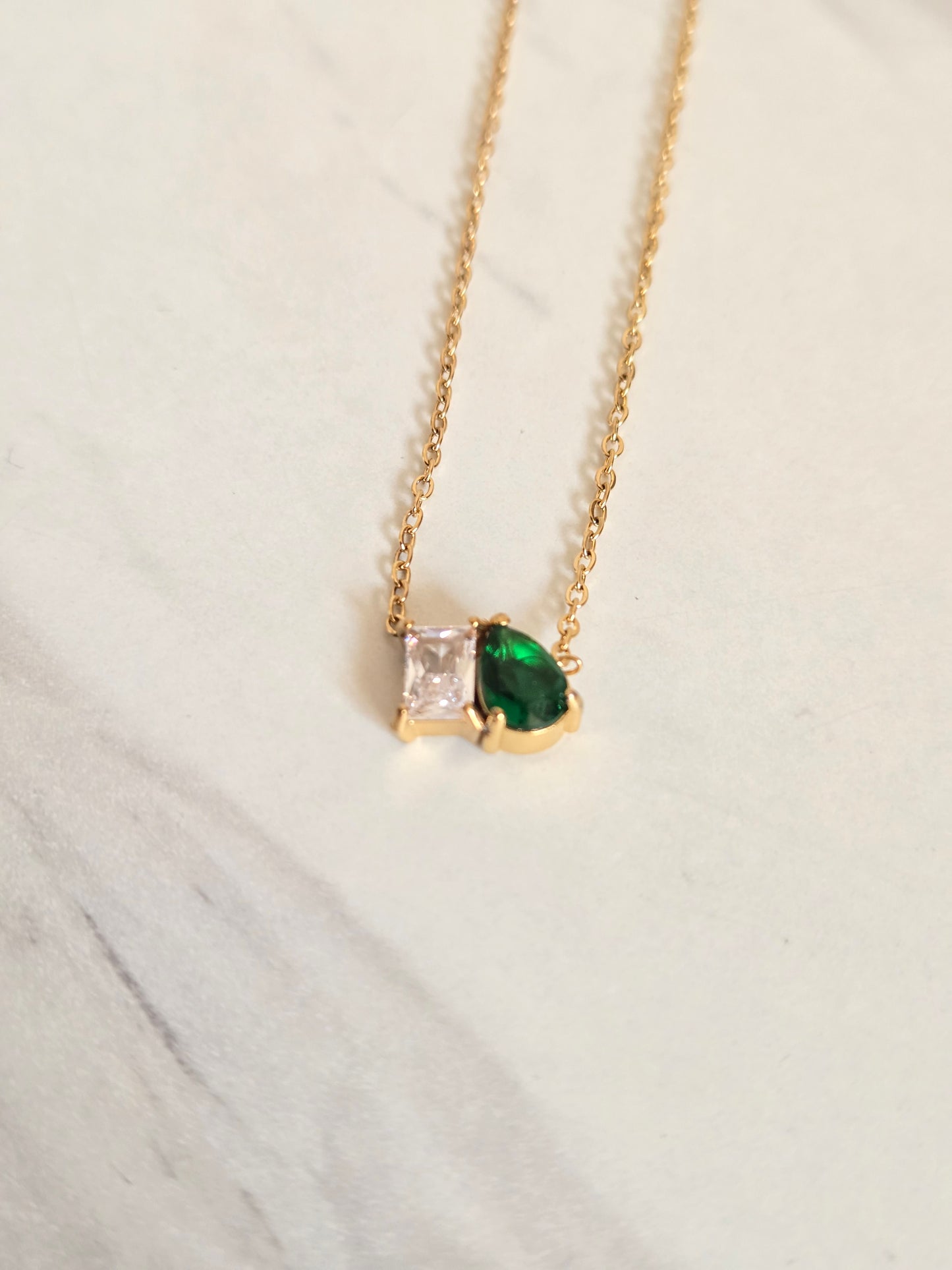 Emerald Duo Crystal Necklace (Gold)