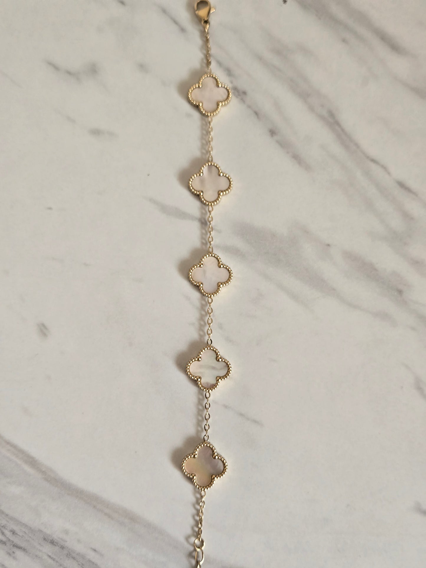 Ivory Clover Chain Bracelet (Gold)