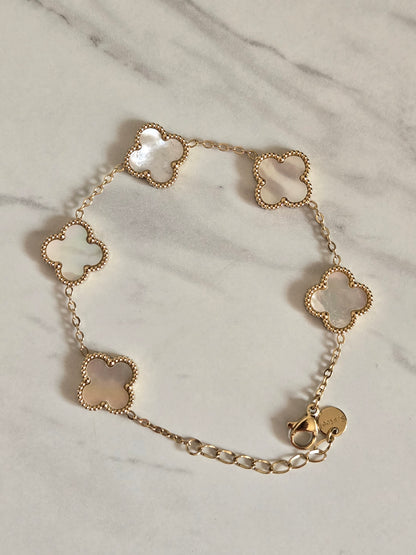 Ivory Clover Chain Bracelet (Gold)