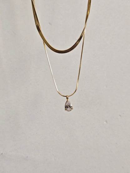 Layered Teardrop Charm Necklace (Gold)
