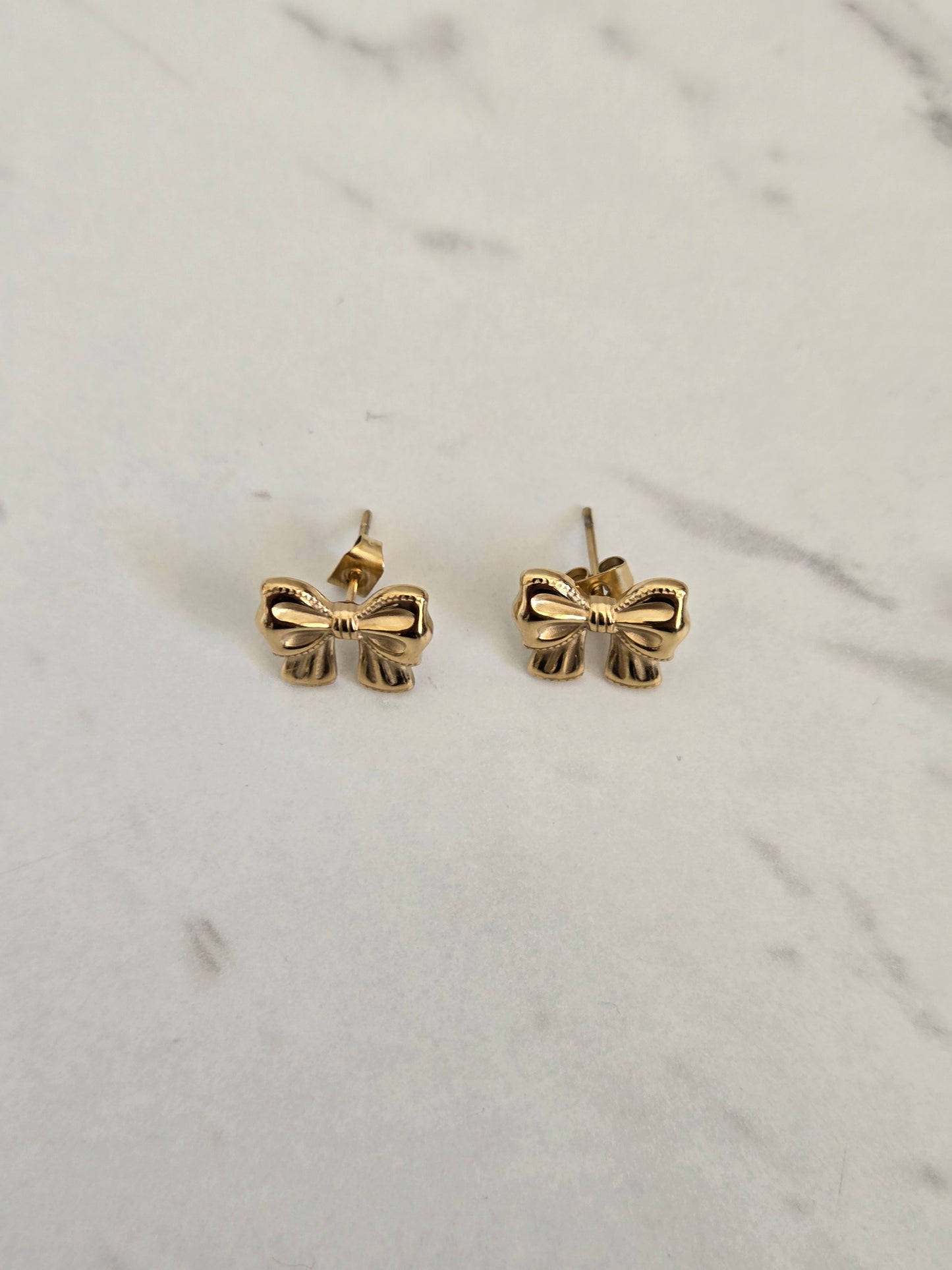 Vintage Bow Studs Earrings (Gold)