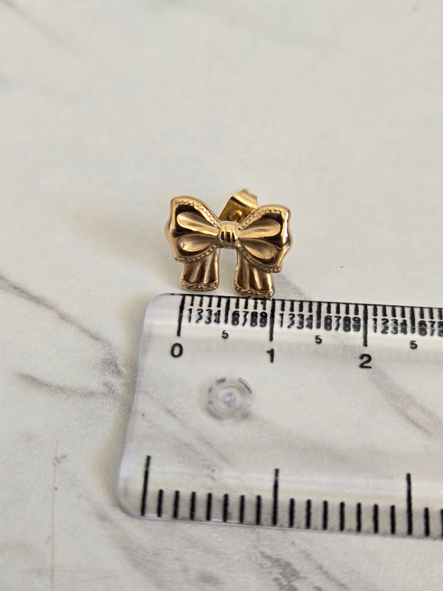 Vintage Bow Studs Earrings (Gold)