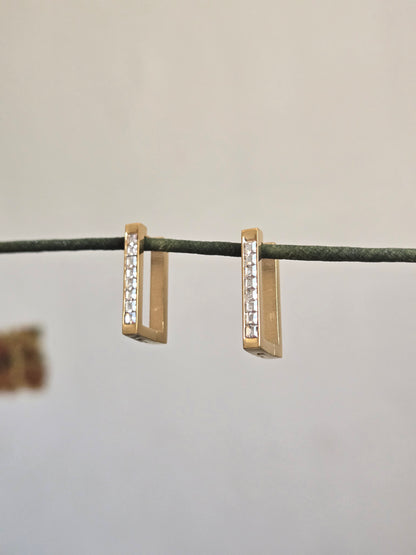 Luxe Geometric Baguette Earrings (Gold)