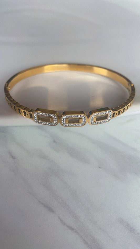 Classic Rectangular Link Bracelet (Gold)