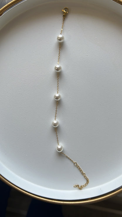 Pearl line Chain Bracelet (Gold)