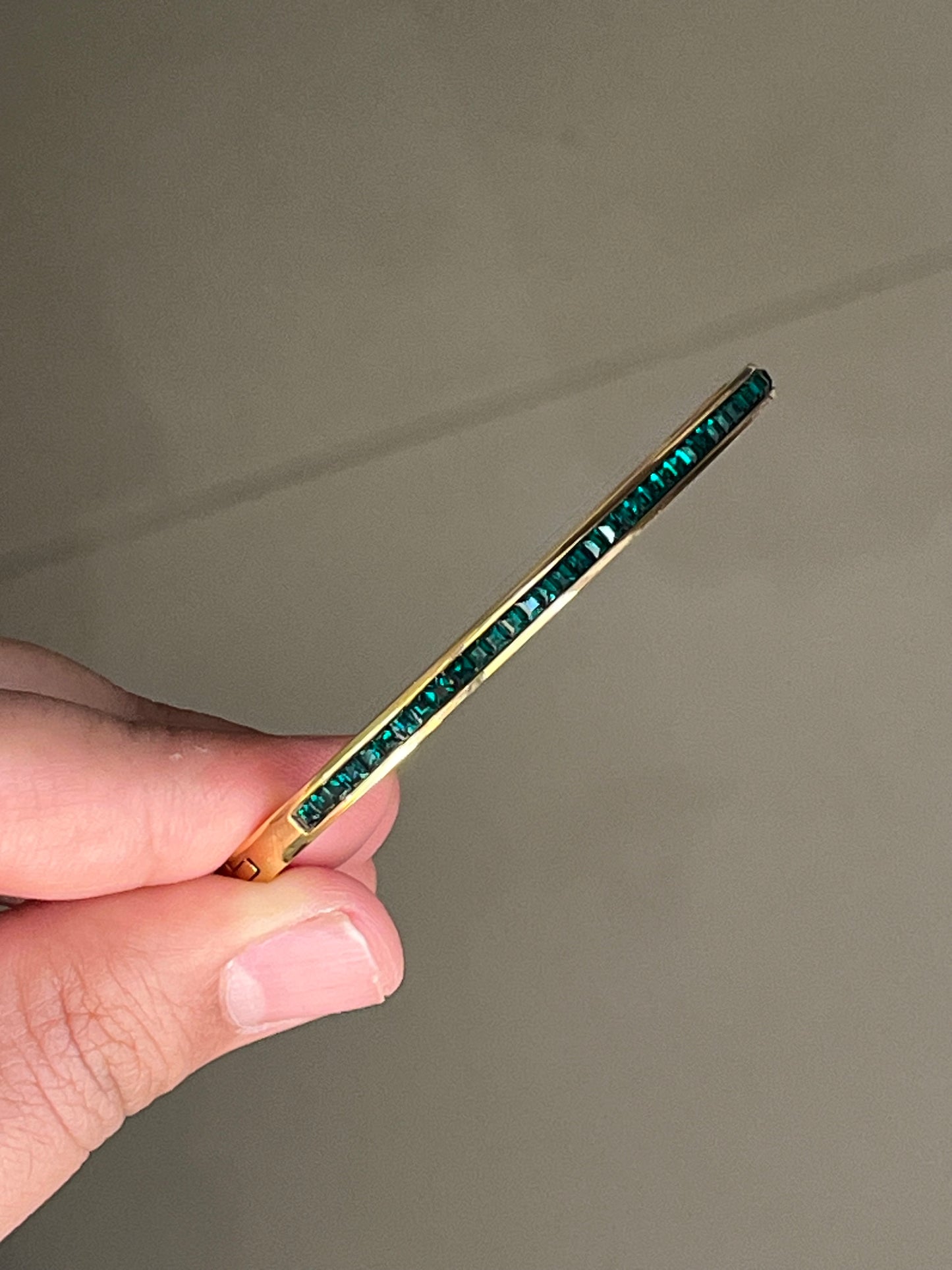 Emerald Sleek Bracelet (Gold)