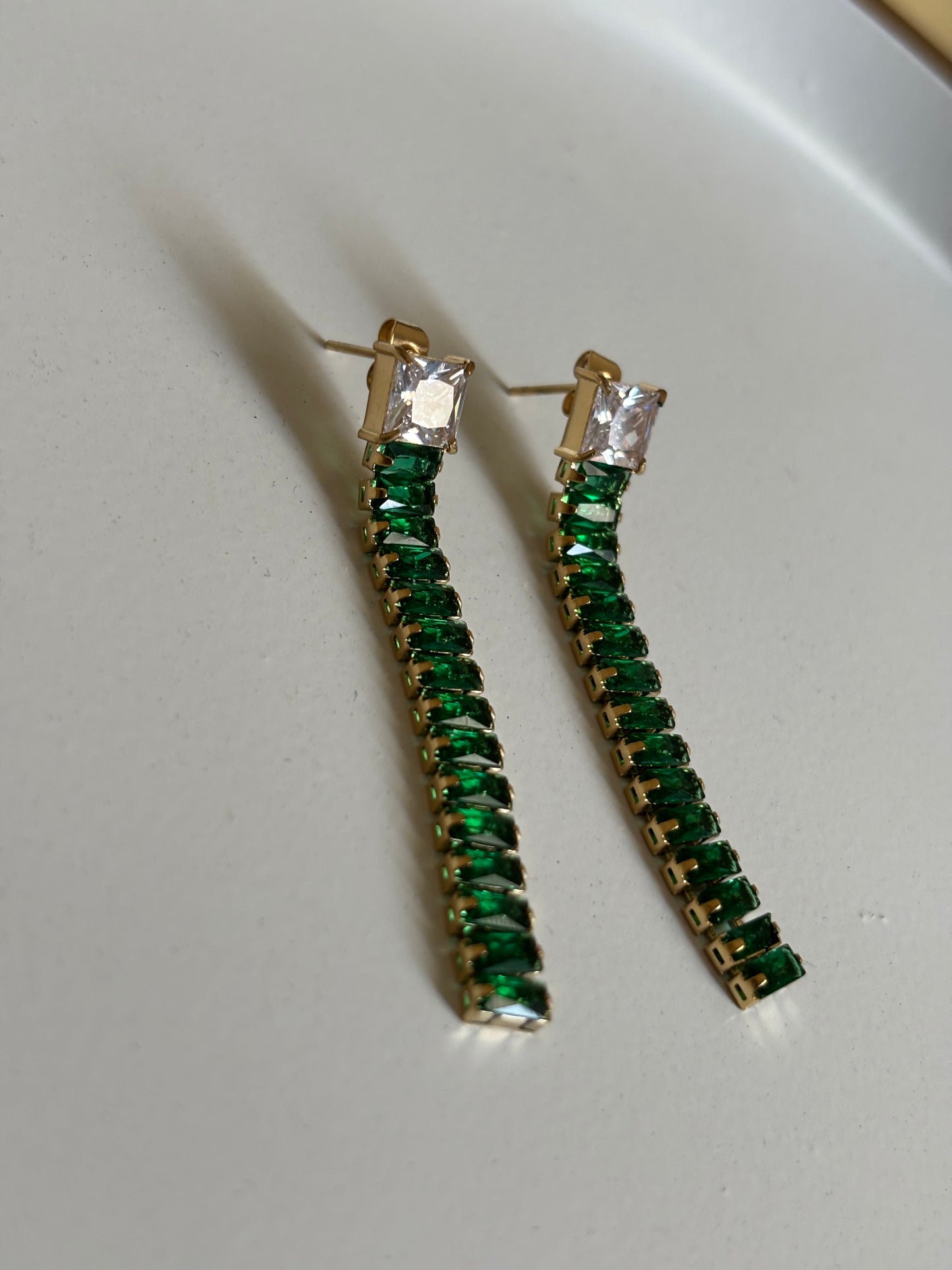 Emerald Tennis Earrings (Gold)
