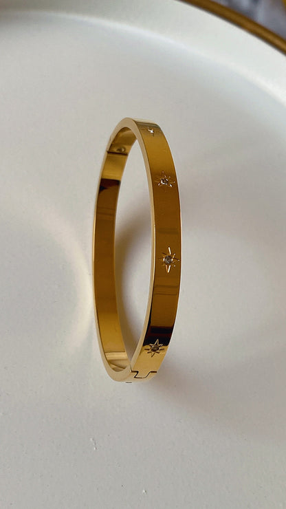 Ethereal Bloom Bracelet (Gold)