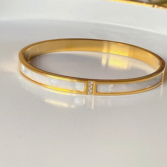 Lustrous Harmony Bracelet (Gold)