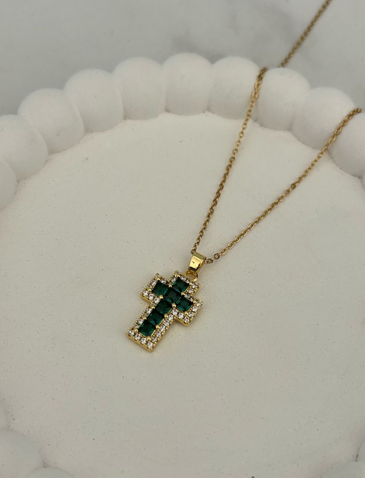 Verdant Grace Necklace (Gold)