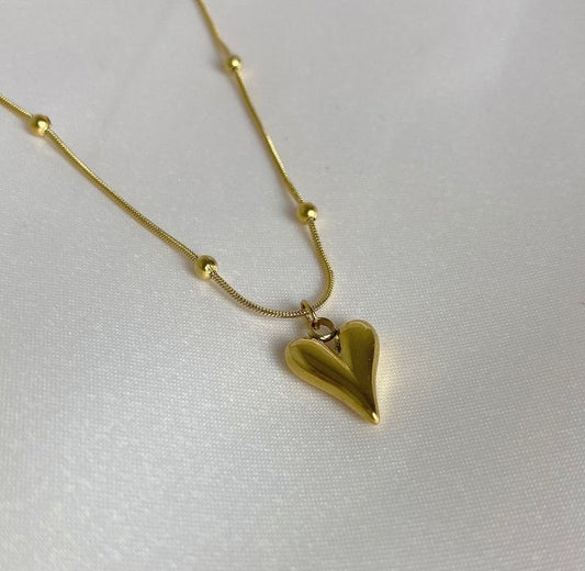 Felicity Heart Necklace (Gold)
