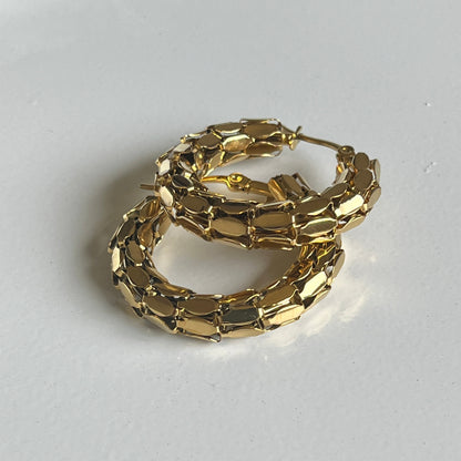 Gold Chain Link Hoop Earrings (Gold)