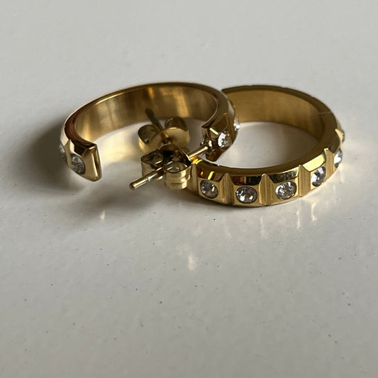 Stud Luxe Hoops Earrings (Gold)