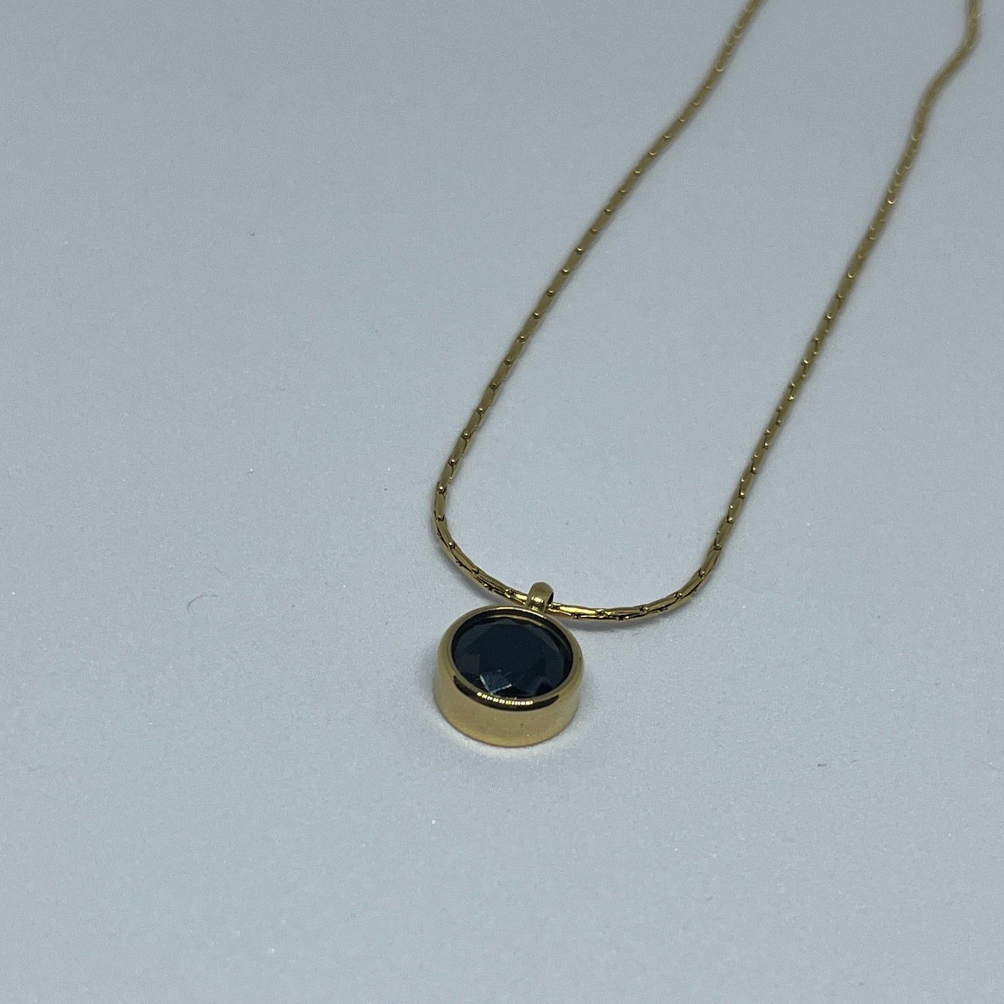 Midnight Sparkle Solitaire Necklace (Gold)