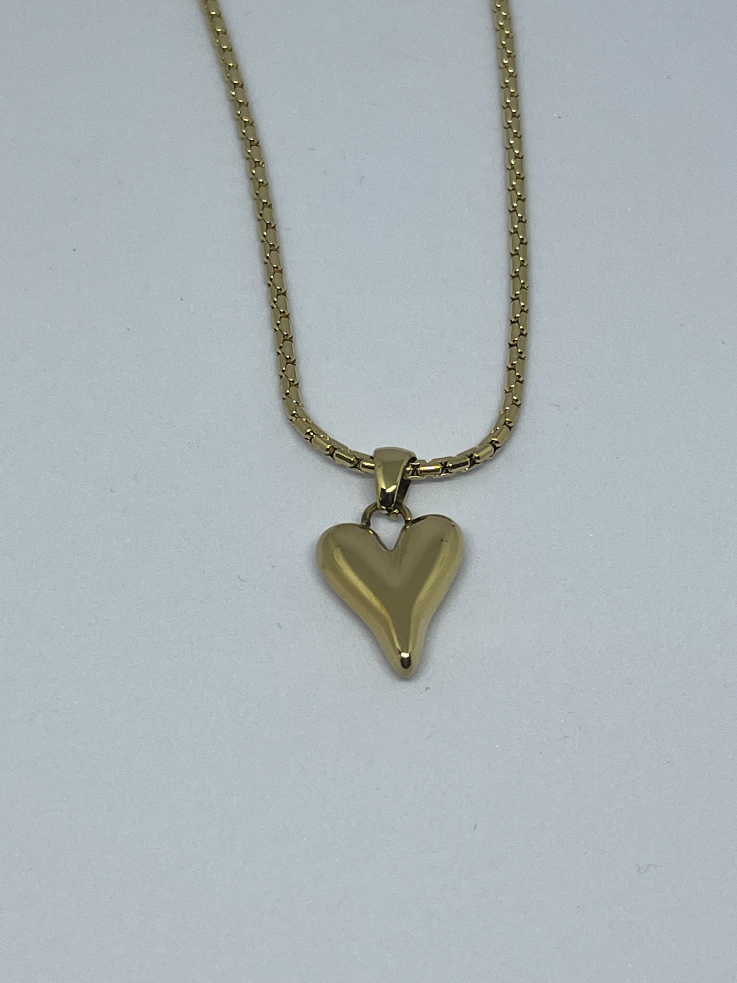 Puffed Heart Pendant Necklace (Gold)