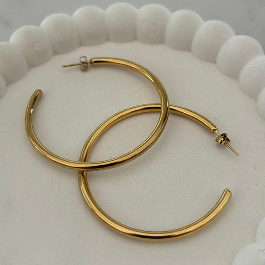 Classic Luxe Hoops Earrings (Gold)