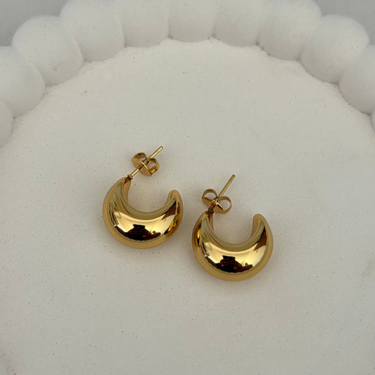 Bold Dome Hoops Earrings (Gold)