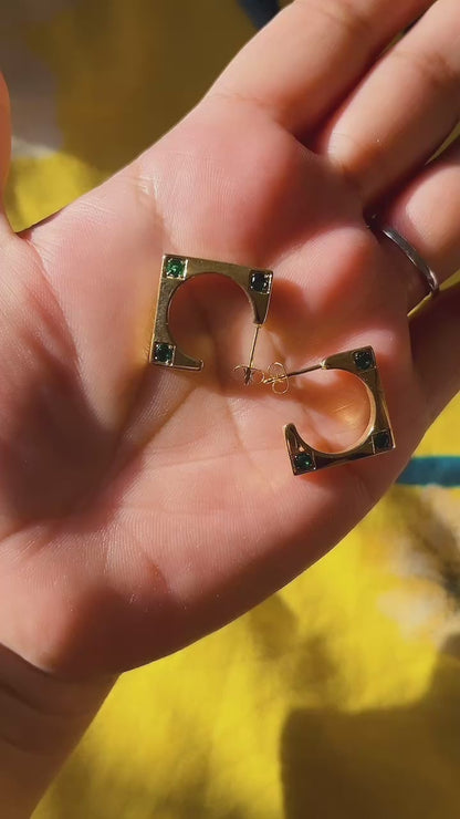 Emerald Studded Square Earrings (Gold)