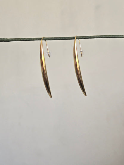Modern Tapered Crescent Earrings (Gold)