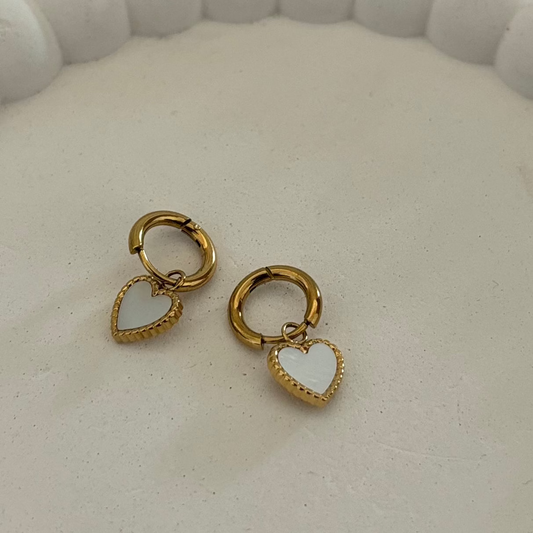Amour Heart Earrings (Gold)