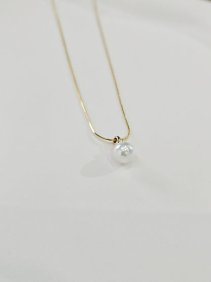 Clara Pearl Necklace