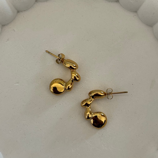 Anna Classic Earrings (Gold)
