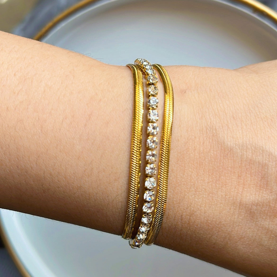 Dual Luxe Snake & Stone chain Bracelet (Gold)