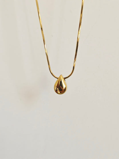 Solid Drop Necklace (Gold)